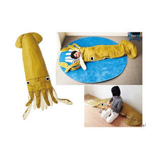 深海の人気者“ダイオウイカ”の寝袋クッション発売　-フェリシモ