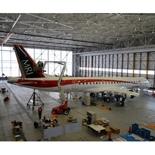 MRJ、米国で4機の開発状況を発表 - 2号機は機能・技術試験に移行