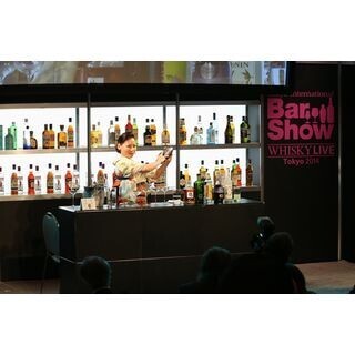 東京都・東京ドームシティでバーイベント開催! 女性バーテンダーも技を披露