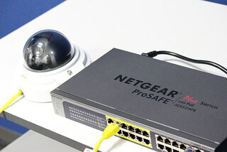 モデルケースから学ぶ、PoEネットワークスイッチの使いどころ (2) 実践編(前編)