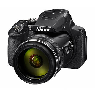 ニコン、高倍率ズーム機「COOLPIX P900」が予想以上の注文で生産追いつかず