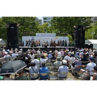 神奈川県横浜市街が音楽&amp;グルメのイベント会場に! クリスタル・ケイも登場