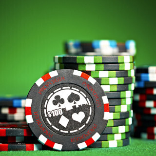 カジノの入場料はいくらが妥当か？ - カジノに対する意識調査発表