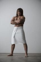 新日本プロレス・棚橋弘至選手の初フォトブックが登場--かっこいい筋肉満載