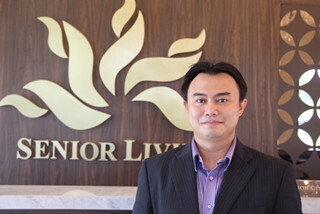 「日本人は感情を表に出さないので、よく観察しています」 - シニア向け住宅企業に勤めるインドネシア人の働き方