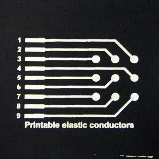 東大、布地にプリント可能な高導電率の伸縮性導体を開発