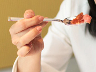 プロに学ぶマナー講座 - レストランでのデザートの食べ方