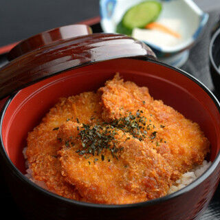 新潟県の「旅めしランキング」 - 「タレかつ丼」は4位! ベスト3の料理とは?