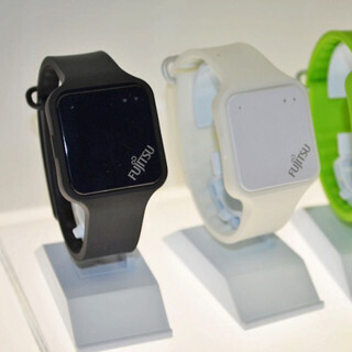 高齢者や子どもの安心・安全を守るには? - 富士通のICTを活用した見守りサービス最前線