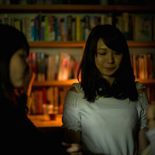 東京都・渋谷「森の図書室」で&quot;無音フェス&quot;開催! 夜の図書室がクラブに