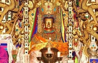 愛知県名古屋には日本初の本格チベット寺院が。チベットグルメとともに体験