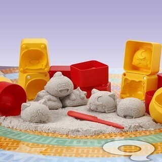 水なしで固まる不思議な砂遊び「suna・suna」9月発売、妖怪ウォッチも登場