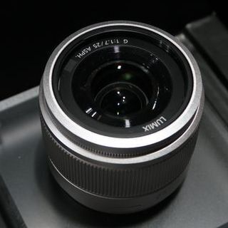 パナソニック、標準単焦点レンズ「LUMIX G 25mm/F1.7」を開発発表