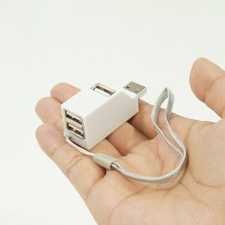 ユニットコム、ケーブルレスでPCに直接挿せる小型の3ポートUSBハブ