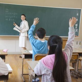 教師への不満、25%のママが「ある」--「訴えたが無かった事にされた」例も