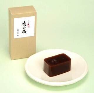 虎屋、利用しやすいサイズの定番の味「ハーフサイズ羊羹」を発売