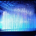 東京都・銀座で、チームラボの新作アート展示-約6万個のLEDで