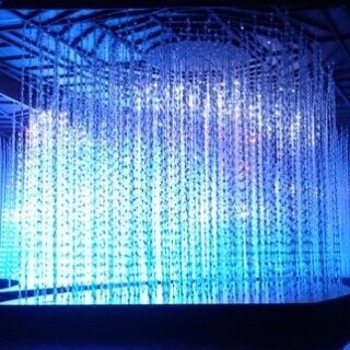 東京都・銀座で、チームラボの新作アート展示-約6万個のLEDで&quot;宇宙を体感&quot;