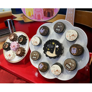 スタバやハーゲンダッツも参戦! 定番土産「月餅」、実は夏限定ってご存知?