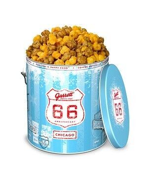 ギャレットポップコーン、「シカゴピザ」発売 - 創業66周年の記念缶も登場