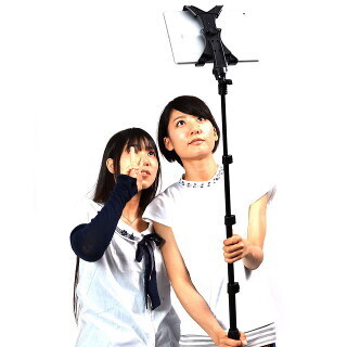 サンコー、タブレットも使える自撮り棒