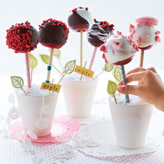 デコレーションして楽しむ「りんごあめ」のキットがフェリシモから発売