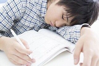 子供の睡眠障害やいびきは「のど」を治すとよくなる? 子供特有の病気2つ