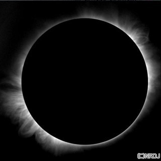 日米の太陽観測衛星「ひので」と「IRIS」、太陽コロナ加熱問題で大発見 (1) 太陽における長年の謎「コロナ加熱問題」とはなにか