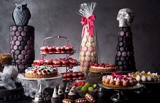 ヒルトン東京に「魔法にかけられたプリンセス」デザートビュッフェが登場