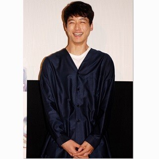 坂口健太郎、壁ドンをネットで検索するも「見るべきじゃなかった…」と苦笑