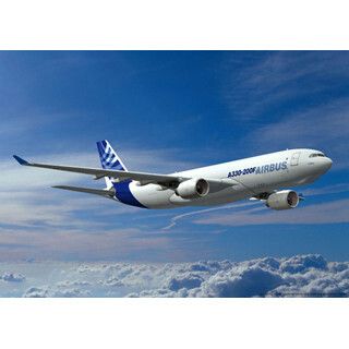 エアバス、最大離陸重量242tのA330-200が証明取得--航続距離は1万3,400kmに