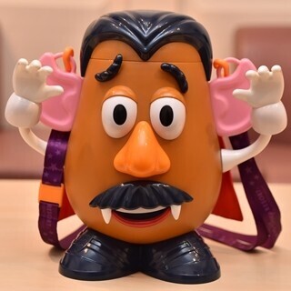 ミスター･ポテトヘッドがドラキュラ姿に! TDR期間限定ポップコーンバケット