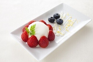 東京都・表参道に、「雪見だいふく」のもちもちを体感できるカフェが登場