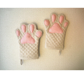 肉球つきの猫の手が鍋つかみになった!