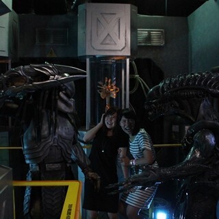 USJ初登場「エイリアンVS.プレデター」の恐怖を体験! 殺人鬼"フレディ"も目撃