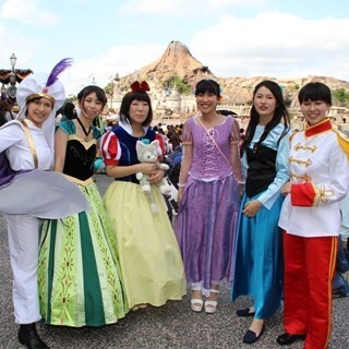 東京ディズニーシー、初のフル仮装期間スタート! 仮装ゲストが続々来園