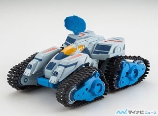 4WDベルトで段差もクリア! ラジオコントロールカー「ベルトフォース 4WD」