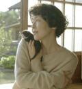 小林聡美が石井桃子原作ドラマ『山のトムさん』で猫とまったり田舎暮らし