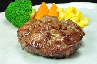 肉汁が止まらない! A5ランクの飛騨牛100%使用のハンバーグ発売