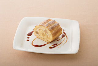 キハチ カフェ、「洋梨とキャラメルクリームのロールケーキ」など新作発売