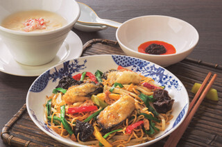 バーミヤン、ぷりっとデカい分だけ旨みがある「広島産大粒牡蠣フェア」開催