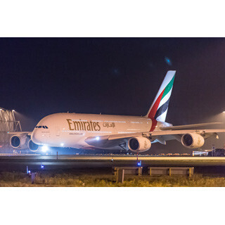 エミレーツ、世界初の2クラス構成のエアバスA380を披露 - 12月1日より導入