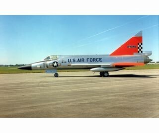 航空機とIT (69) 実機拝見(3)コンベアF-102デルタダガー