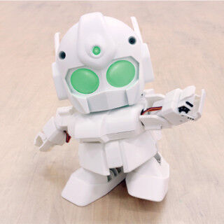 スイッチサイエンス、ドライバだけで組立可能な人型ロボット「RAPIRO」を発売