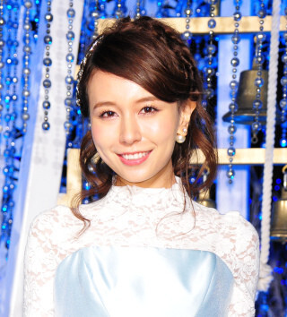 May J.、今年のクリスマスは「家族と一緒にターキーを!」