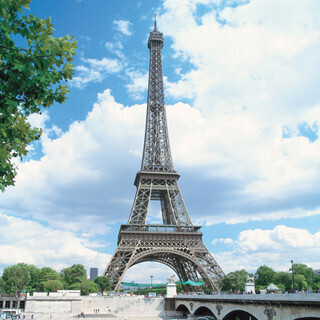 25歳のあなたへ。これからの貯"金"講座 (28) どうなる? パリ同時テロの行方