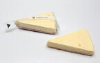 セブン-イレブンが、ベイクドチーズケーキ「ホワイトフロマージュ」を発売