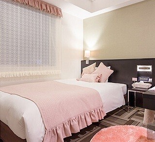 東京都・汐留のホテルに「恋したくなる部屋」が登場