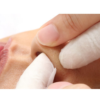 男性が思う毛穴が汚れている女性の印象とは - 4位は「おばさんぽい」