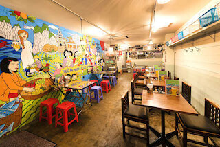 東京都中野区に、ベトナム大衆ビアホール「ビアホイチョップ」オープン